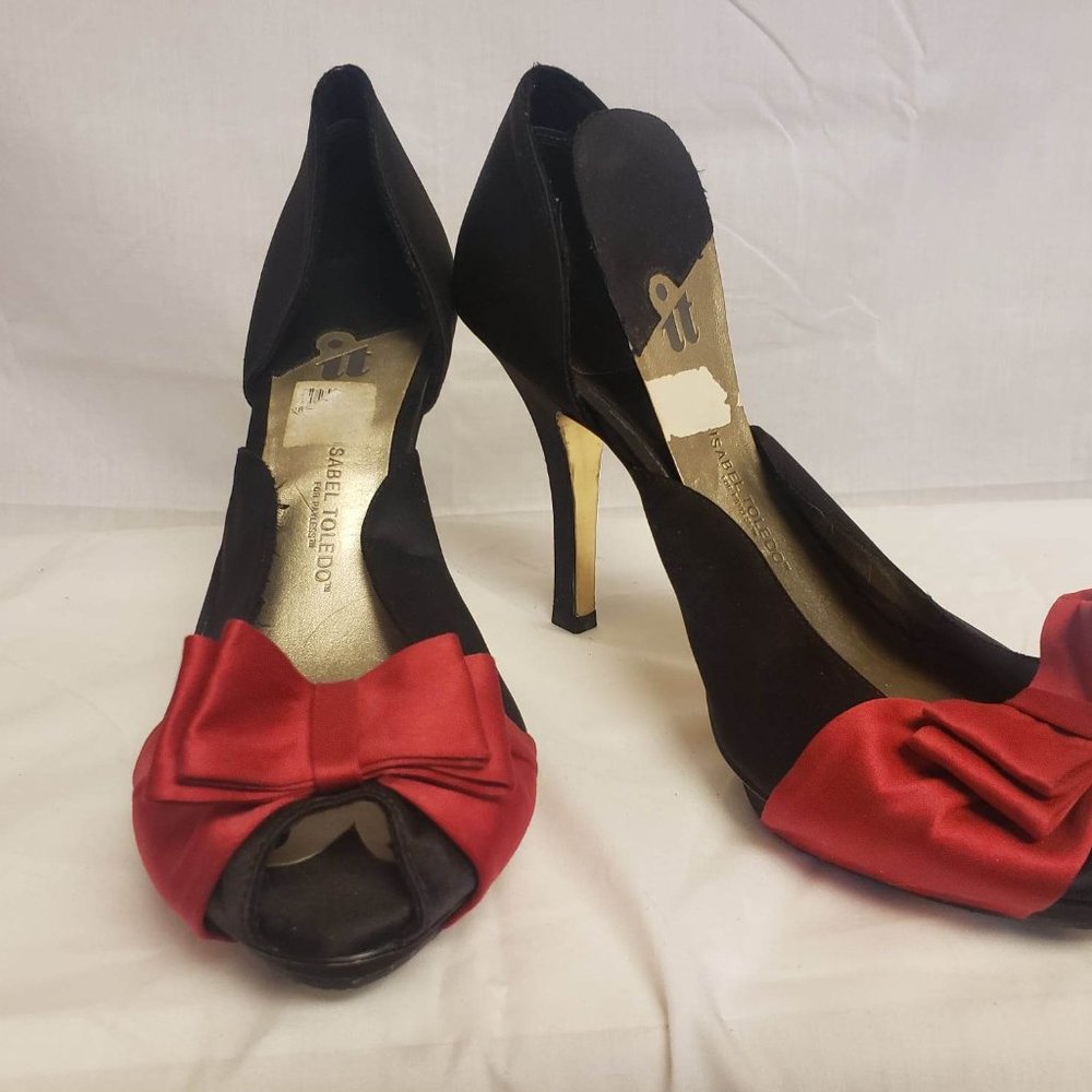 Black peep toe heel with red bow detail - Picture 5 of 6